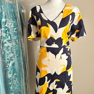 Floral V-Neck Dress in Yellow and Navy